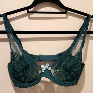 Victoria Secret Lace Bra